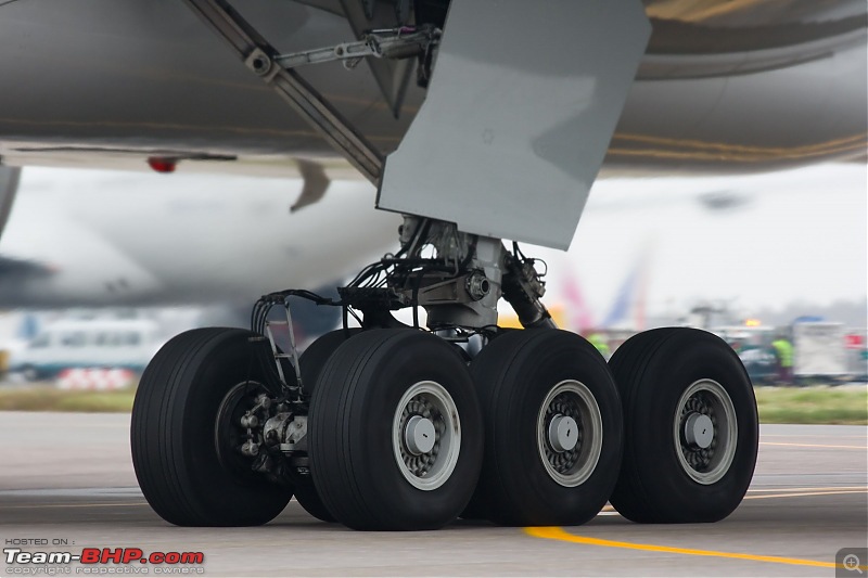 All about Aircraft Tyres-three.jpg