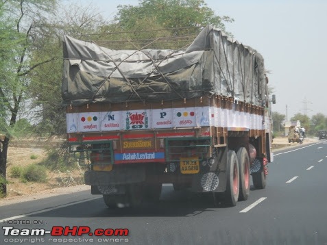 Bringing truck art back - India's first truck art gallery-dscn0143.jpg