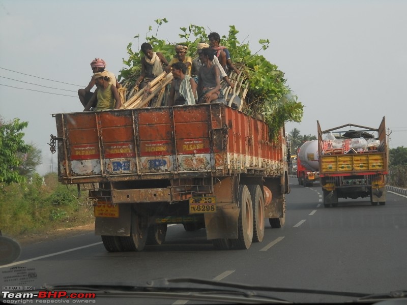 Bringing truck art back - India's first truck art gallery-dscn0582.jpg