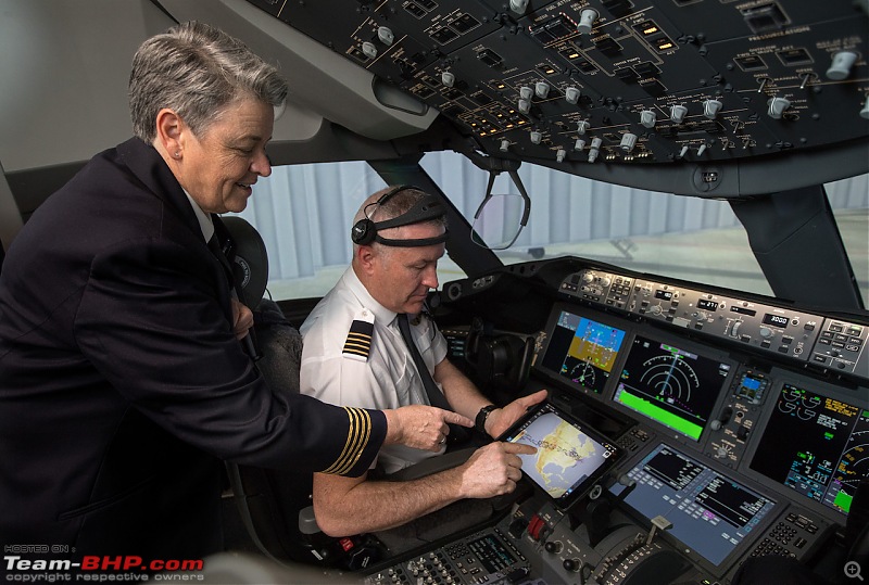 Qantas Dreamliner completes longest ever 19-hour commercial flight-qantas_190919_qf-pilots_5275.jpg