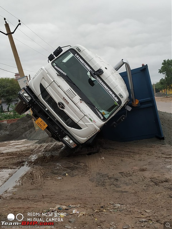 Tata launches India's largest tipper truck - Signa 4825.TK-001.jpg