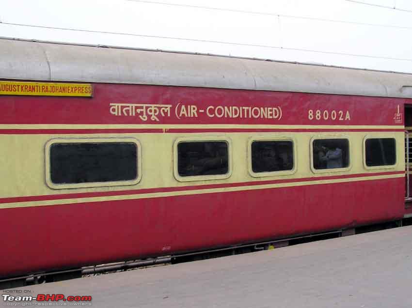 Mumbai Rajdhani Express Experiencing The King Of Western Railway In The Tejas Avatar Team Bhp