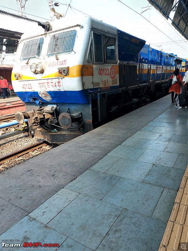 Utkrisht Coaches of Indian Railways | My travel experiences in 2 Trains-19567_loco.jpg