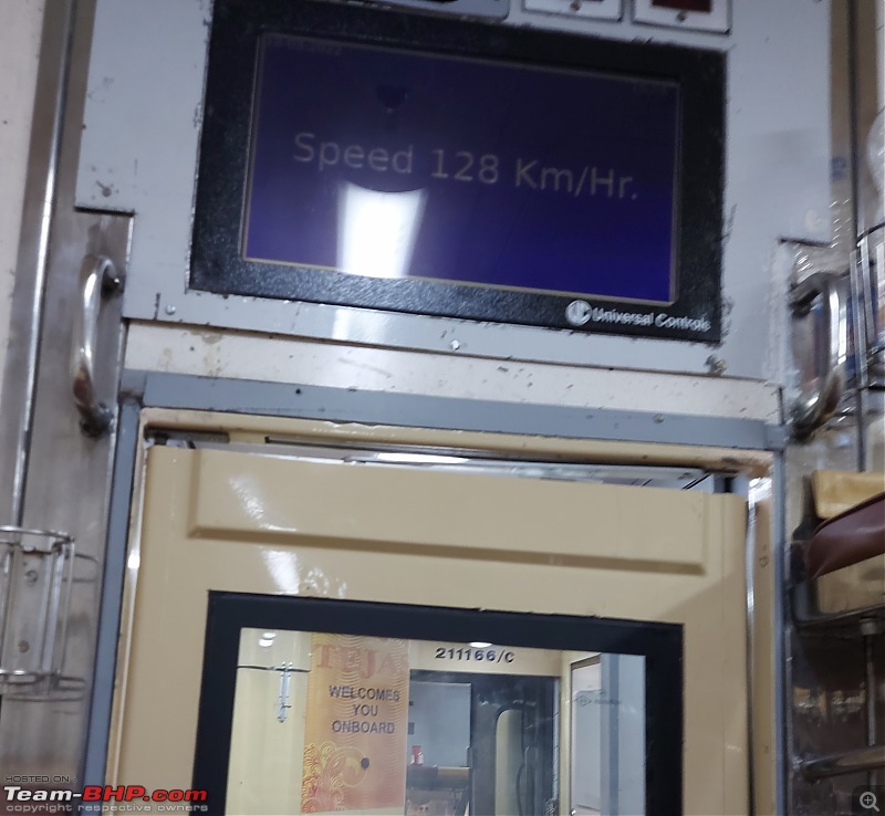Mumbai Rajdhani Express | Experiencing the King of Western Railway in the Tejas Avatar-akrajdhani_display.jpg