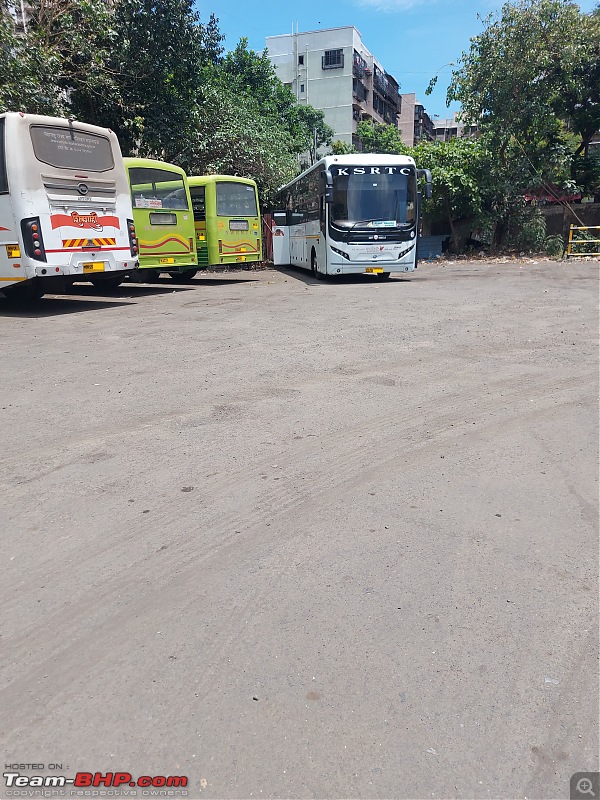 Review: Mumbai to Bengaluru by Karnataka SRTC Ambaari Dream Class | A long time dream comes true-ambaari_waiting2.jpg