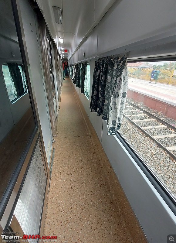 First AC Class in an LHB Coach Train | My First Class Experience-lhb_iac_passage1.jpg