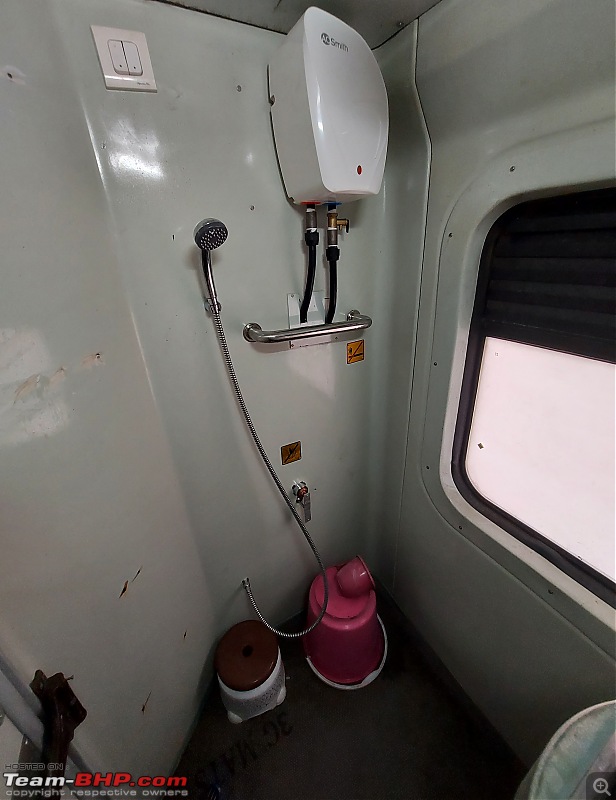 First AC Class in an LHB Coach Train | My First Class Experience-lhb_1ac_bathngeyser.jpg