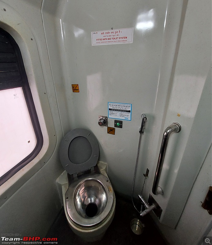 First AC Class in an LHB Coach Train | My First Class Experience-lhb_1ac_washroom.jpg