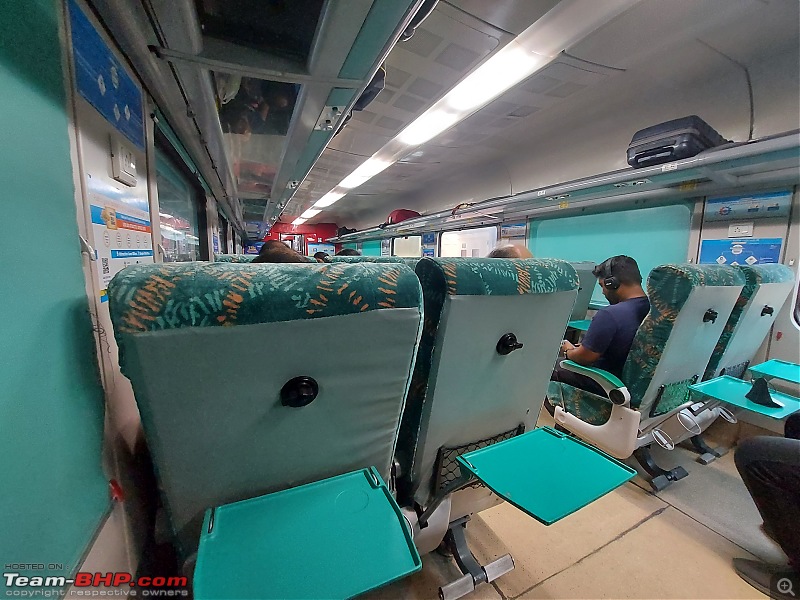 Review: Business Class train travel in India-shatabdiec_massbc_cabin.jpg