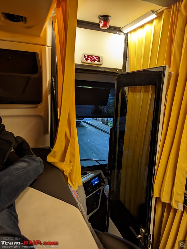 KSRTC Volvo 9600s Ambaari Utsav Review | Palace On Wheels-pxl_20230430_174749893.jpg