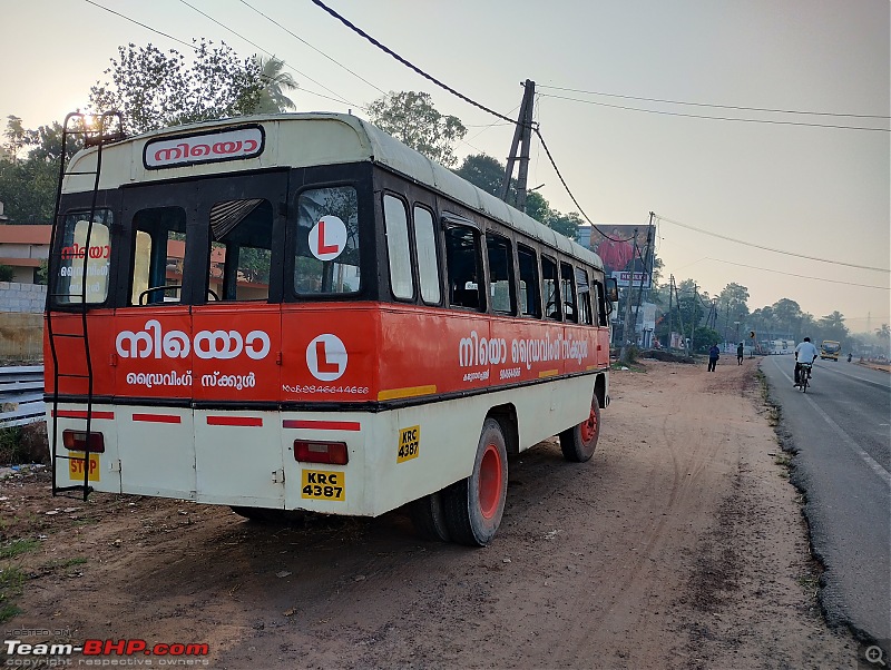 Story of how I got my Heavy Vehicle / Bus Driving License-bus-pic-rear-view.jpg