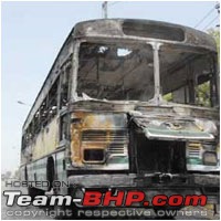 City Buses of various STUs all over India-dtcbusfire4.jpg