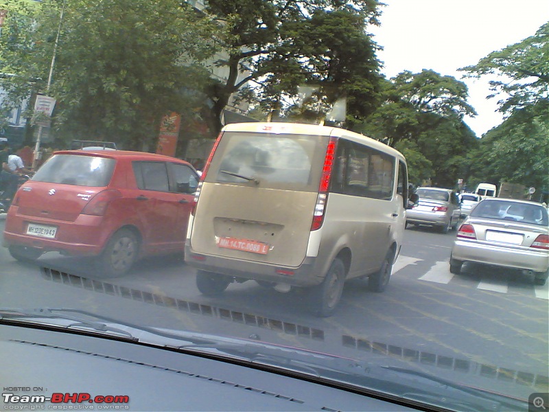 SCOOP : Tata Venture Caught Testing-06082010003.jpg