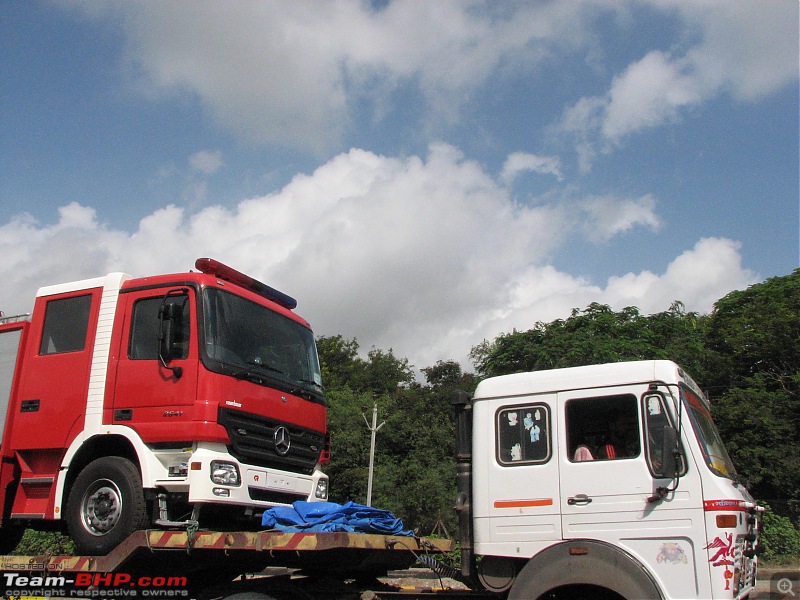 Mercedes Benz Actros Fire Engine-img_7067.jpg