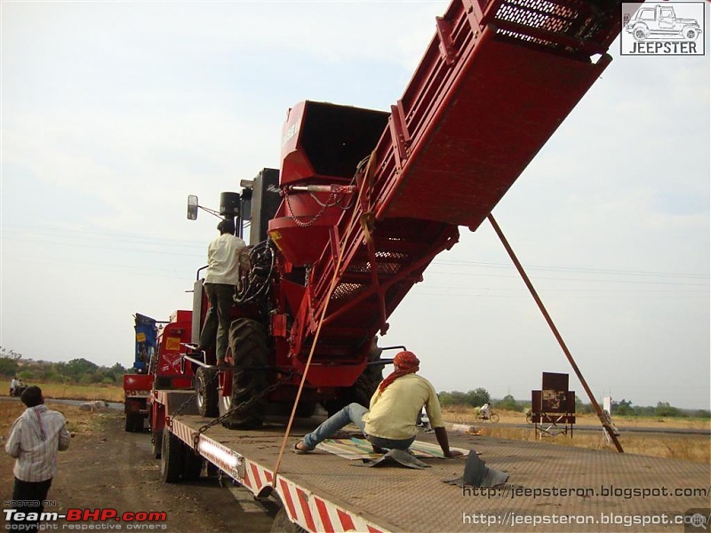 What Case equipment is this? EDIT : It's a Sugarcane Harvester-dsc07877.jpg