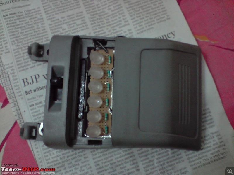 Benny's first DIY : LEDs on an Ikon-p200209_00.24.jpg