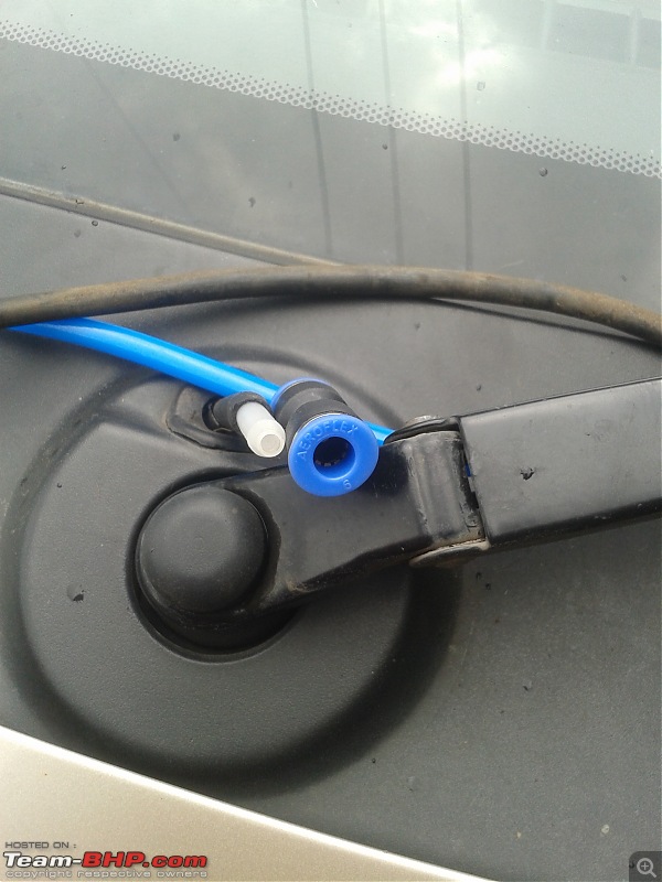 DIY: Replacing the windshield washer pipe (Tata Nano)-20130929_103953.jpg