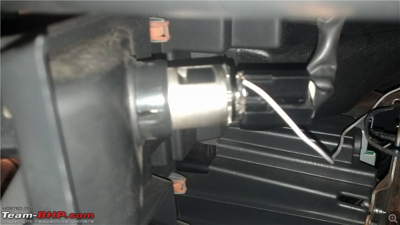 DIY: Tacho Install in Maruti WagonR-live-wire-acc-socket.jpg