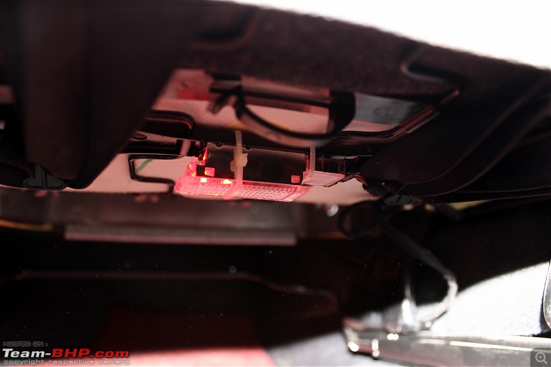 VW Polo DIY: Upgrading cabin light, headlight switch & installing footwell lights-img_7233.jpg