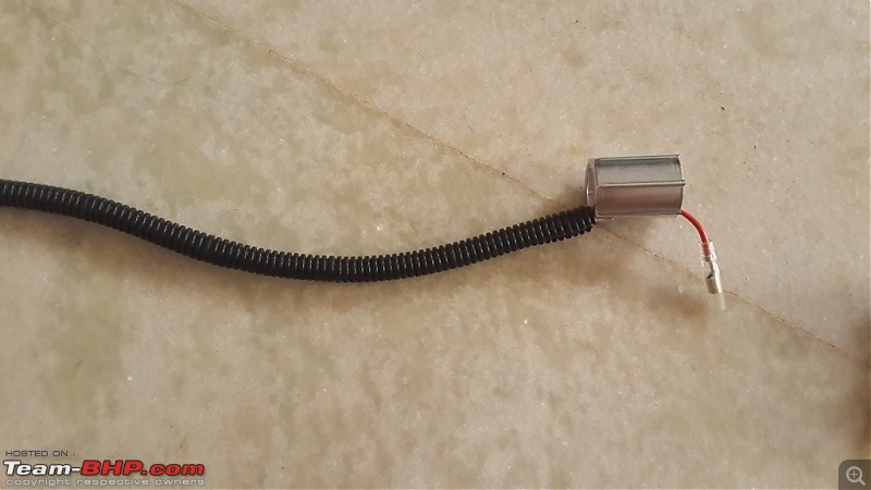 DIY: Additional 12V accessory socket for the Ertiga. EDIT, added one more!-tube-casing-example.jpg