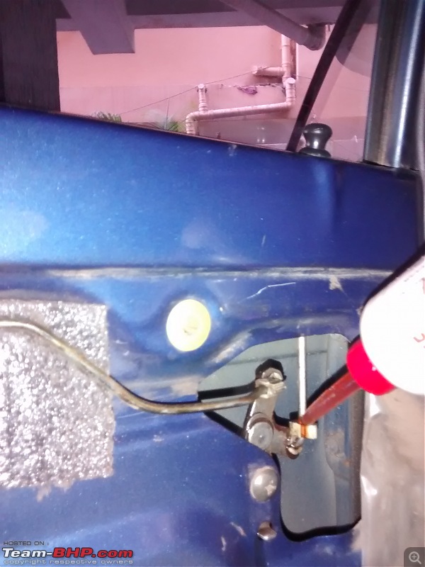 DIY: Fixing window creaks & hard locks / latches-06.jpg