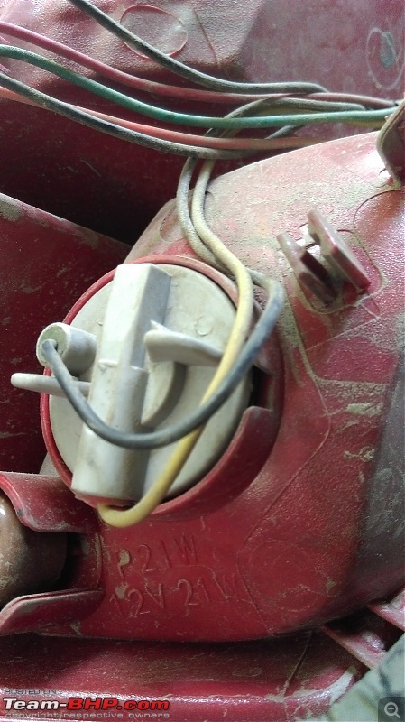 DIY Install: LED tail-lights & indicators in the Maruti Swift-6.-reverse-light.jpg