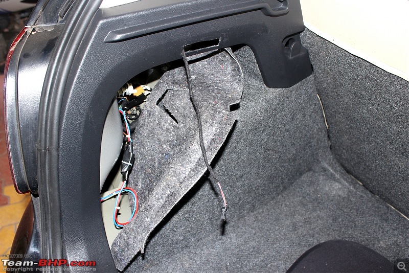 VW Polo DIY: Adding a boot lamp!-img_0277.jpg