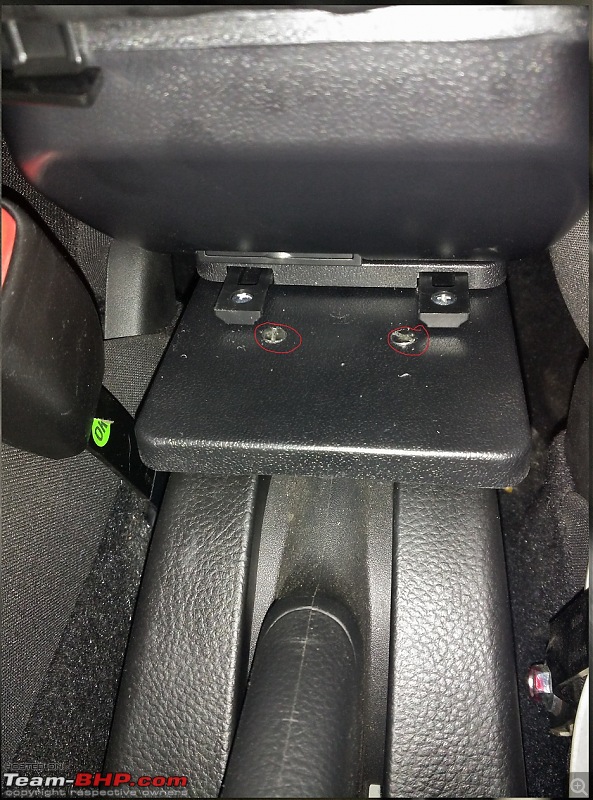 Swift DIY - Sliding armrest with USB, LED illuminated storage, cupholder and ashtray-screw.jpg