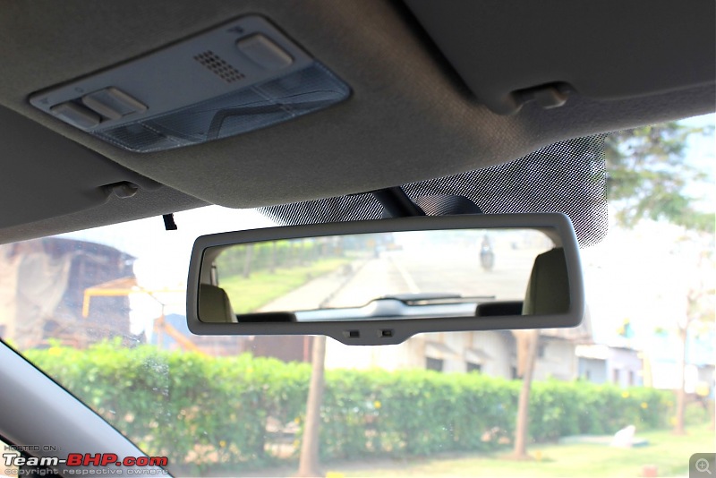 VW Polo DIY: Installing the OE auto-dimming interior mirror-res_1.jpg