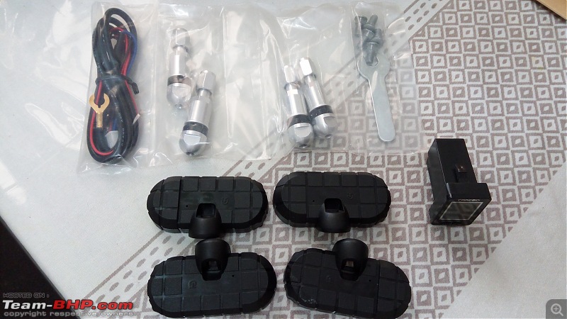 S-Cross DIY: TPMS & 12V socket installation-6contents3.jpg