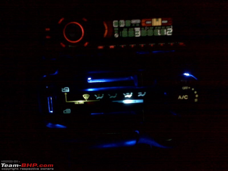 DIY:Santro Meter Console Light with Bright Blue L.E.D.-dash2.jpg