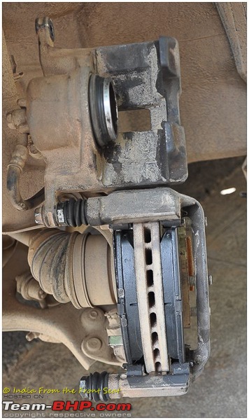 D.I.Y. - Changing the brake pads of my Honda Civic-39.jpg