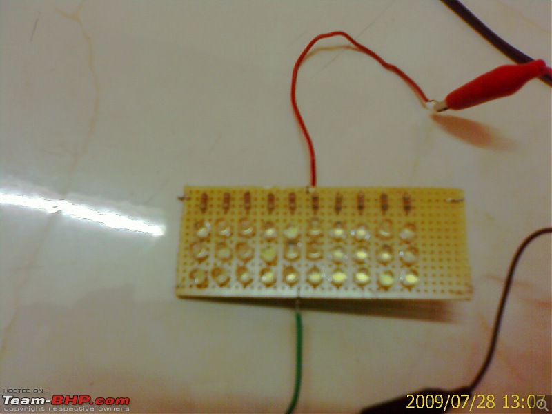 Benny's first DIY : LEDs on an Ikon-200907281307_250.jpg