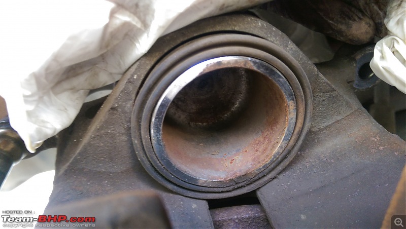 DIY: Caliper slide pin cleaning & Brake pad replacement-5.jpg