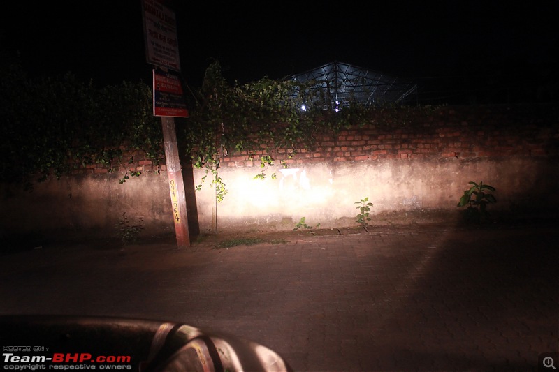 DIY: HID Bi-Xenon projector foglamps in our EcoSport-wall-high-beam.jpg