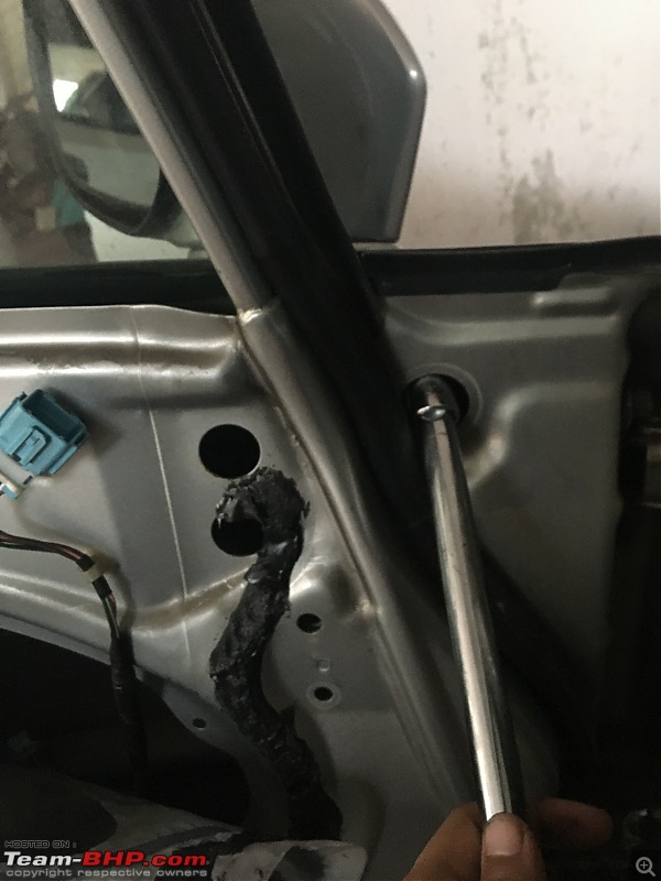 DIY: Fixing a broken automatic outside rear view mirror-img_1662.jpg