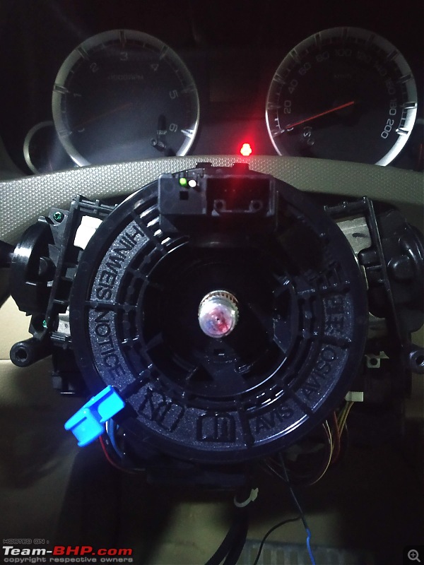 DIY: Steering-Mounted Audio & Bluetooth Controls (1st-Gen Ertiga)-32-airbag-inflator-wire-cut.jpg