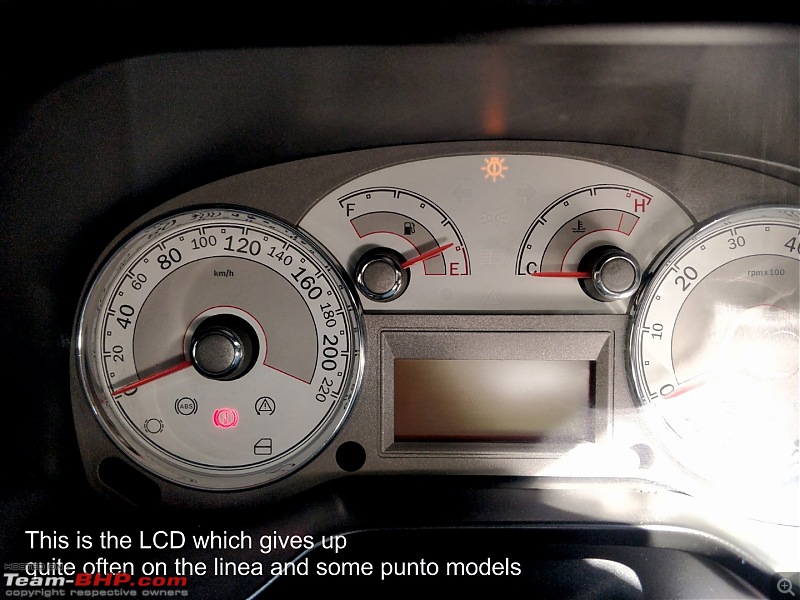 Fiat Linea & Punto DIY: Speedometer Cluster LCD Repair-1.jpg