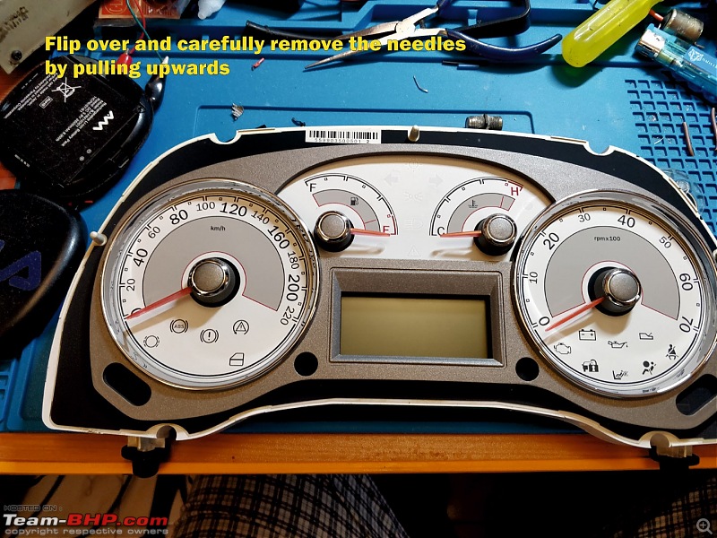 Fiat Linea & Punto DIY: Speedometer Cluster LCD Repair-10.jpg
