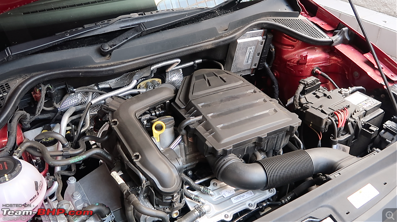 DIY : VW Polo Engine Air Filter Service-before-work-engine-bay-overview.png