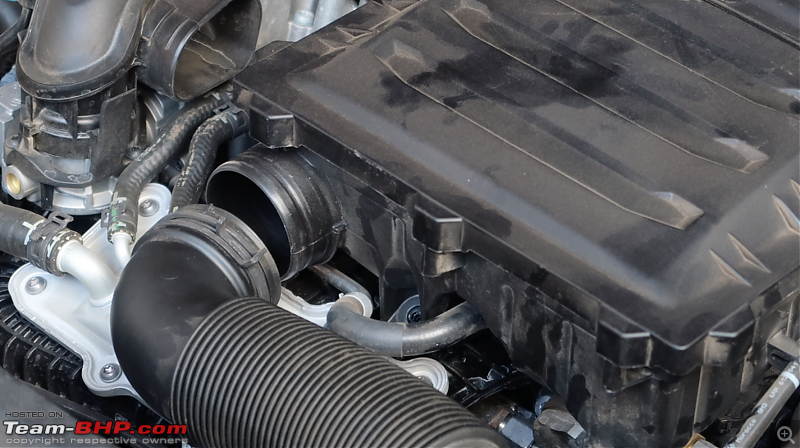 DIY : VW Polo Engine Air Filter Service-front-intake-clamp-removed.png
