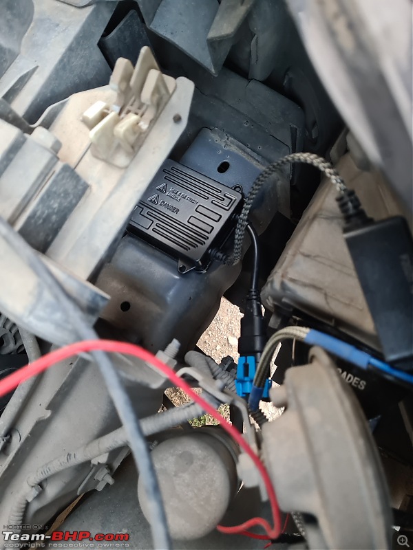 DIY: HID Bi-Xenon projector foglamps in our EcoSport-ballast-cross-member.jpg