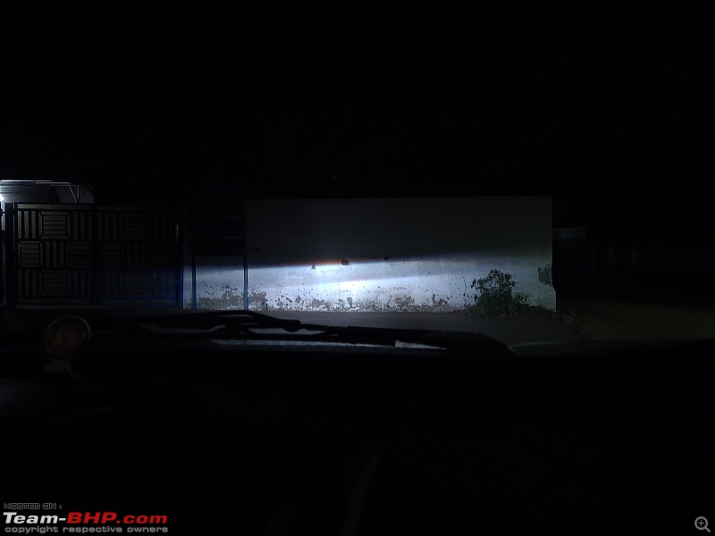 DIY: HID Bi-Xenon projector foglamps in our EcoSport-fog-lights-low-beam.jpg