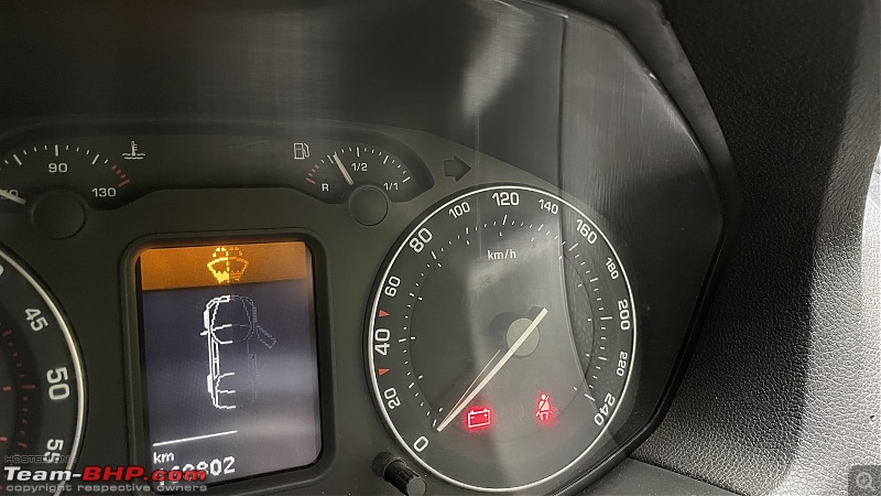 DIY: Skoda Laura - Custom Instrument Cluster MFD Display-2.jpg
