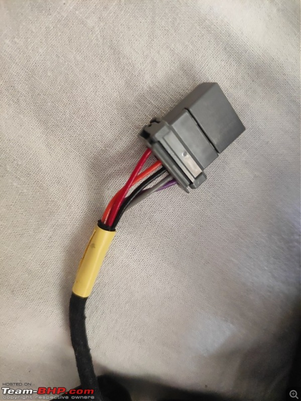 DIY: Installing an Auto-Dimming IRVM and Digital Clock & Temperature Display in my Maruti Swift-wiring-coupler-2.jpg