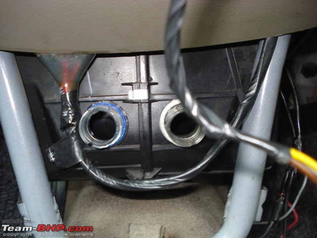 DIY: Rear Air-Con Vents-dsc03943.jpg