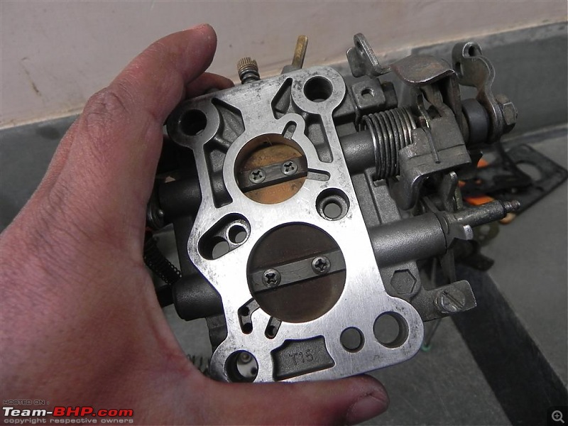 DIY : Great way to use a Sunday Part I - Carb Cleaning of Maruti 800-3i-throttle-valve.jpg