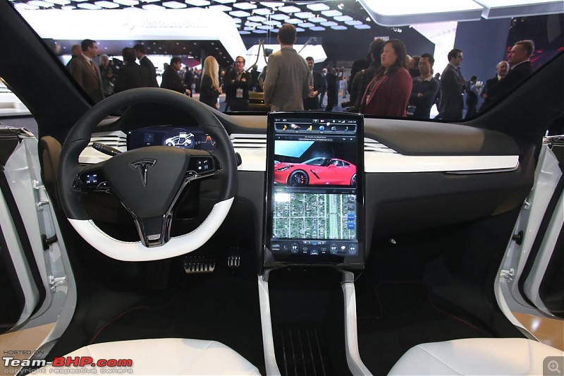 Tesla Model X electric CUV launch in 2015-3.jpg