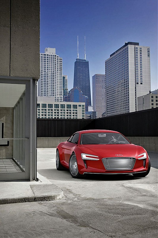 Frankfurt Preview: Audi e-Tron electric supercar-audietronlarge_12.jpg