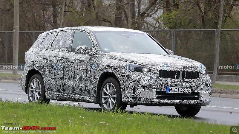 All-electric variants of the BMW X1 & 5 Series on cards-bmwix1newspyphotofrontthreequarters-1.jpg